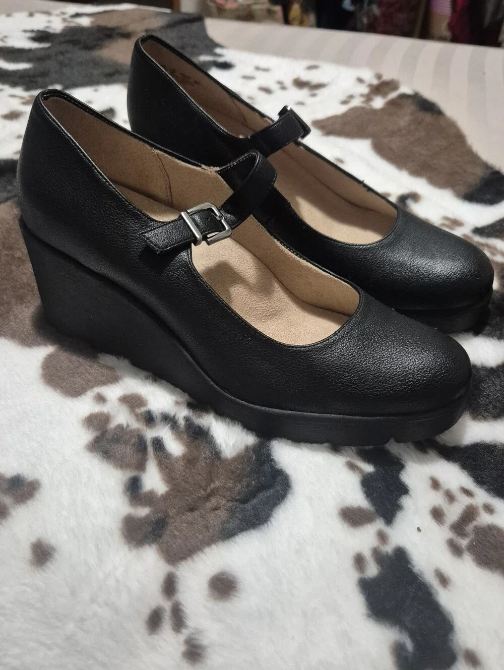 SOUL Naturalizer Black Mary Jane Wedge Heels..Size:10W
